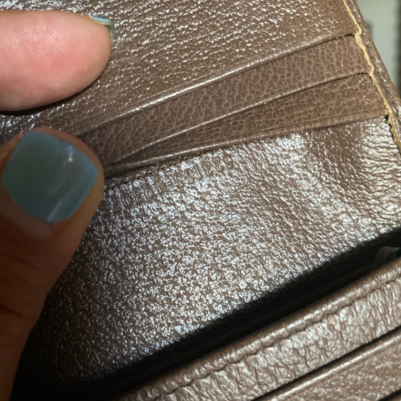 Gucci Beige and Brown Wallet with Red and Green Stripe - Picture 8 of 8